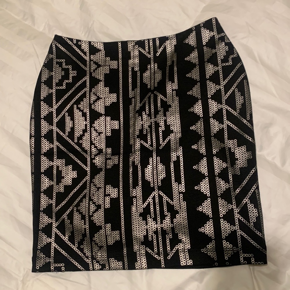 Women’s body con skirt